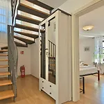 Luxury Stone Zanelli Vila