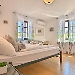 Vila Luxury Stone Zanelli