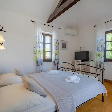 Luxury Stone Zanelli Villa