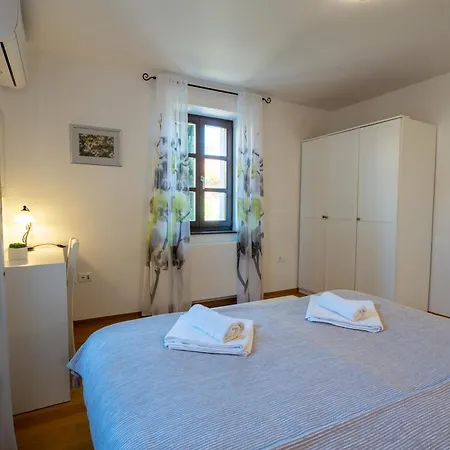 Luxury Stone Zanelli Villa *