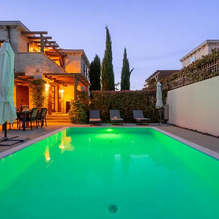 Luxury Stone Zanelli Villa *