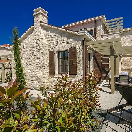 Villa Luxury Stone Zanelli