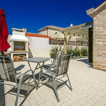 Luxury Stone Zanelli Villa *