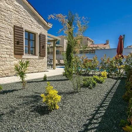 Luxury Stone Zanelli 빌라 Ližnjan