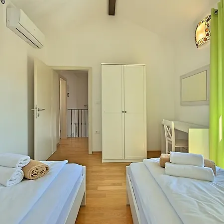 Luxury Stone Zanelli