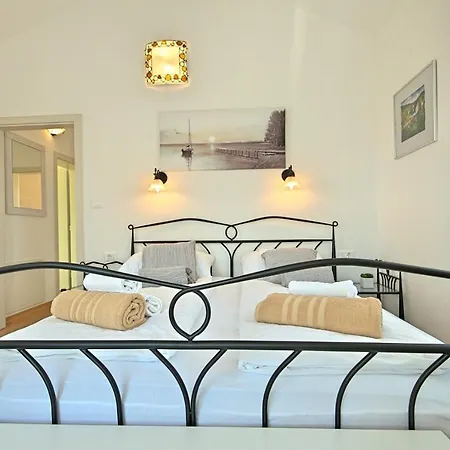 Вилла Luxury Stone Zanelli