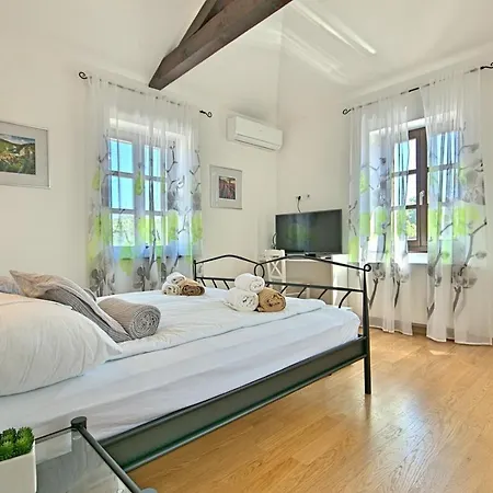 Вилла Luxury Stone Zanelli *