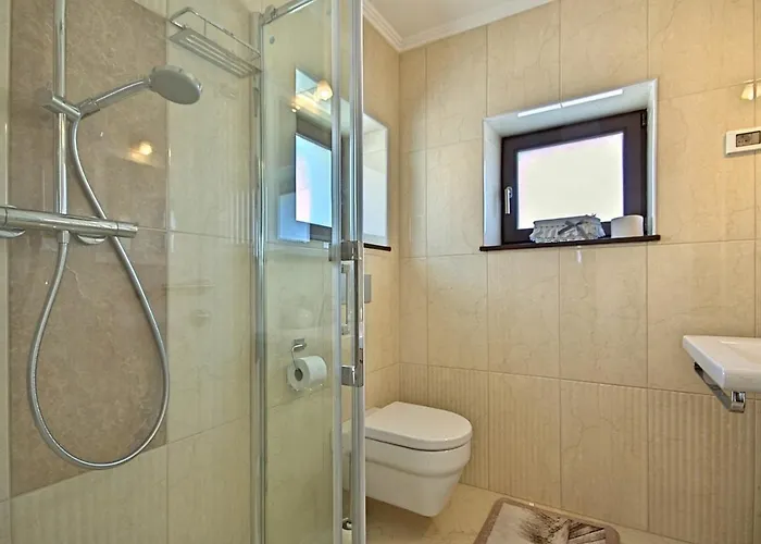 Luxury Stone Zanelli * Ližnjan